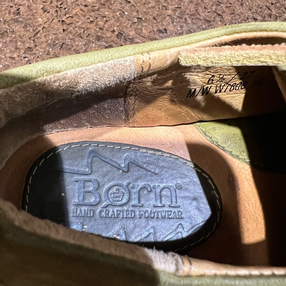 Born Oxford Women's Olive Green Suede Leather derby - Picture 7 of 8